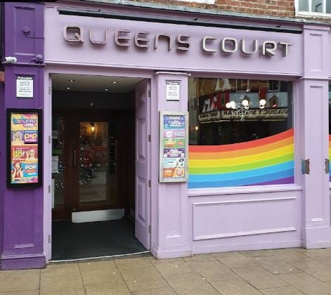 Queens Court - Leeds Photo 1