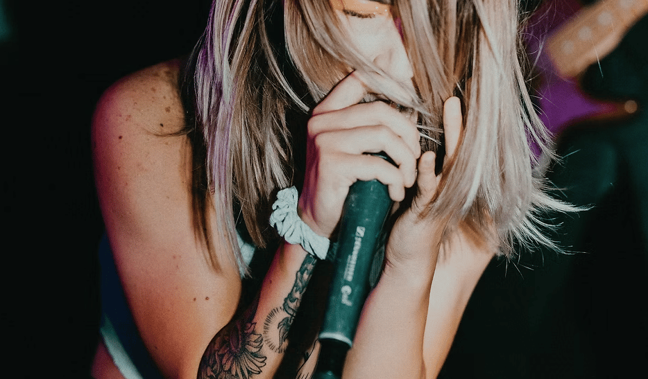 The Velvet Room – Open Mic Night